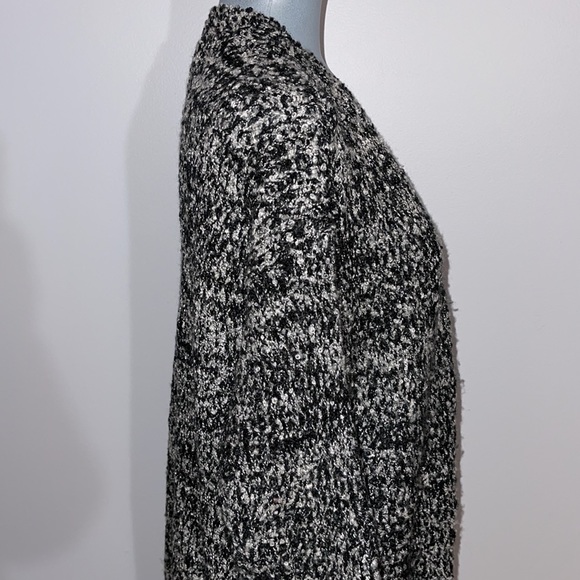 C’est Moi Knitted Oversized Cardigan with Pockets - Picture 5 of 12
